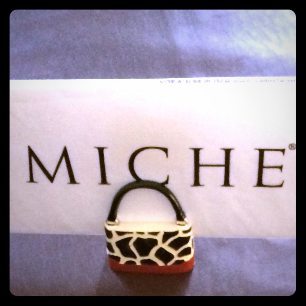 MICHE Letter/Card Holder